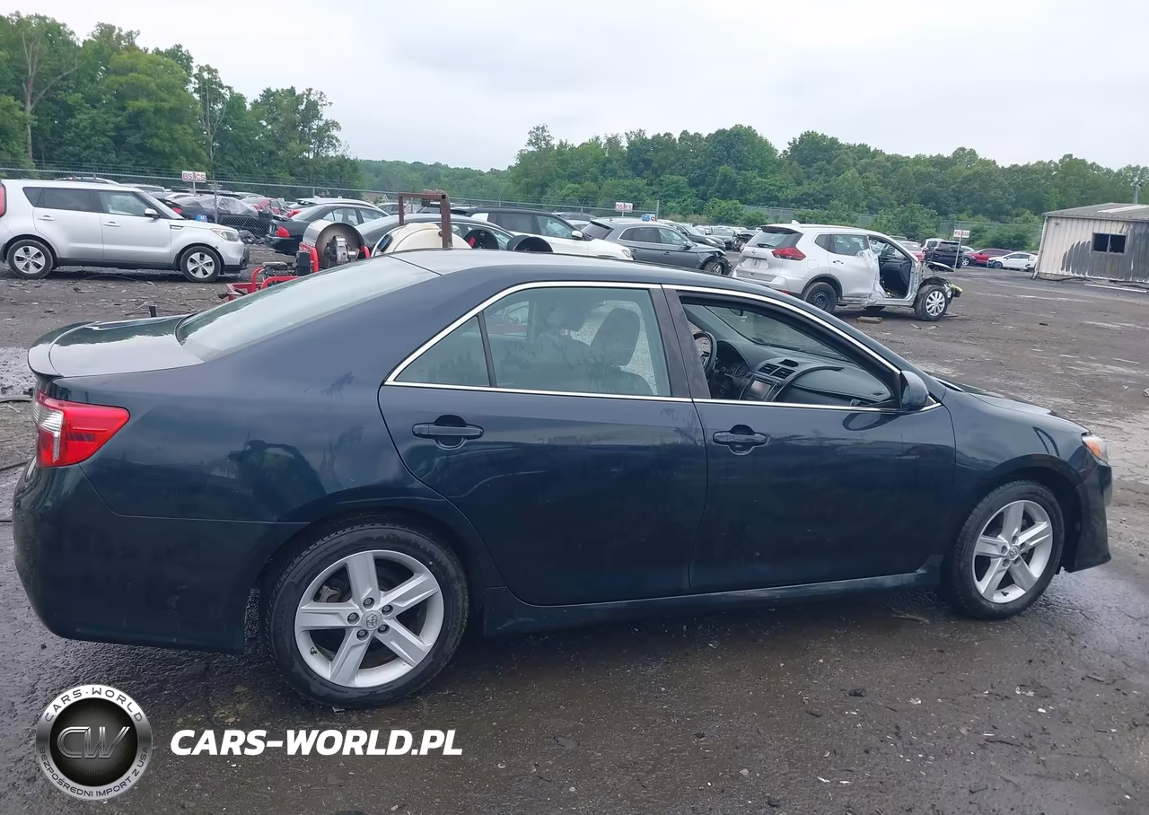 2014 Toyota Camry Se VIN:4T1BF1FK9EU317826 - 14
