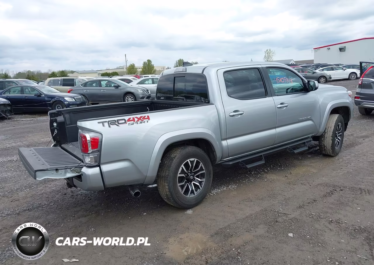 2023 Toyota Tacoma Trd Sport VIN:3TMCZ5AN2PM538670 - 4