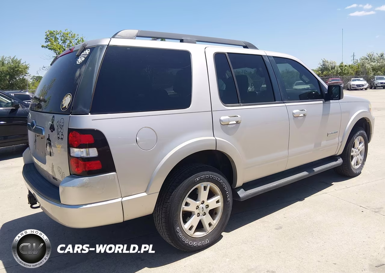 2008 Ford Explorer Xlt VIN:1FMEU63E88UA50018 - 4