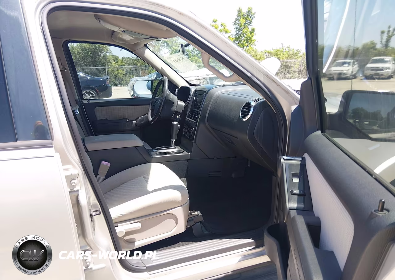 2008 Ford Explorer Xlt VIN:1FMEU63E88UA50018 - 5