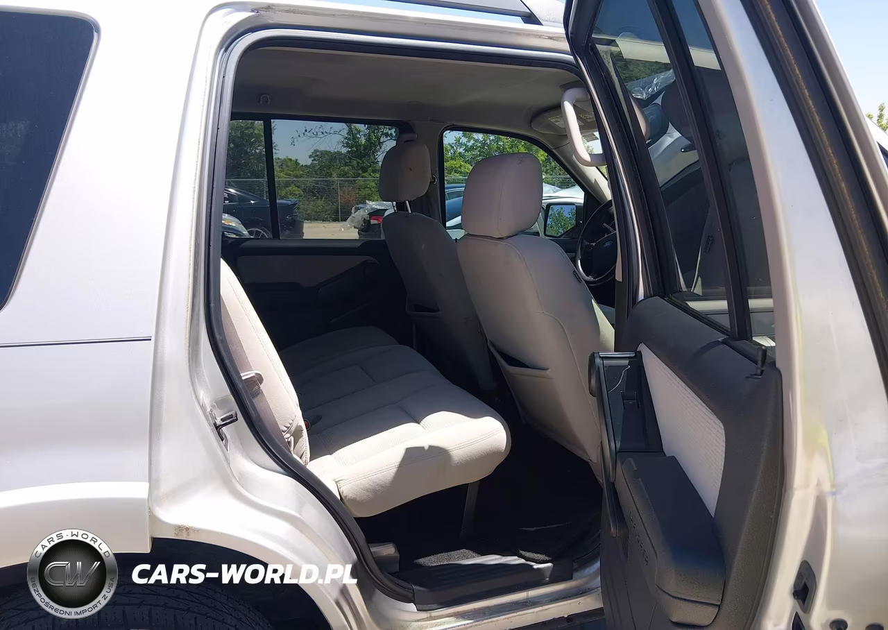 2008 Ford Explorer Xlt VIN:1FMEU63E88UA50018 - 8