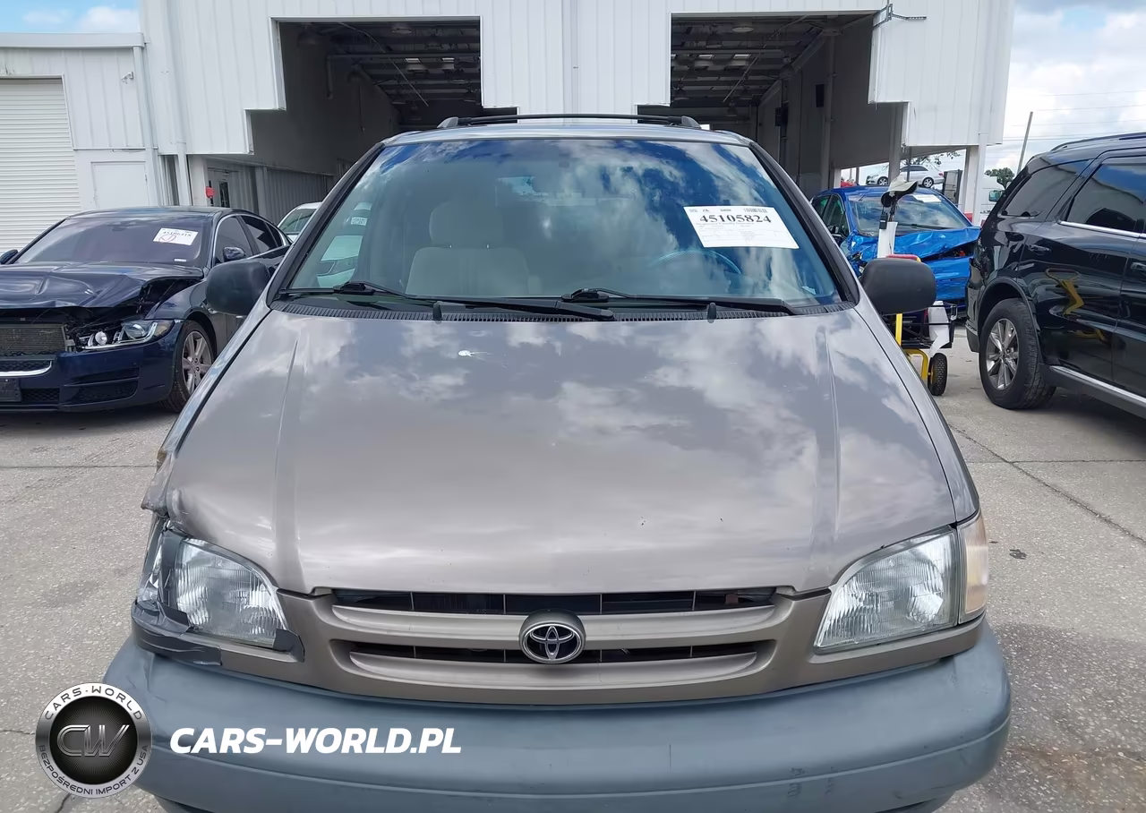 1999 Toyota Sienna Le VIN:4T3ZF13C9XU137333 - 12