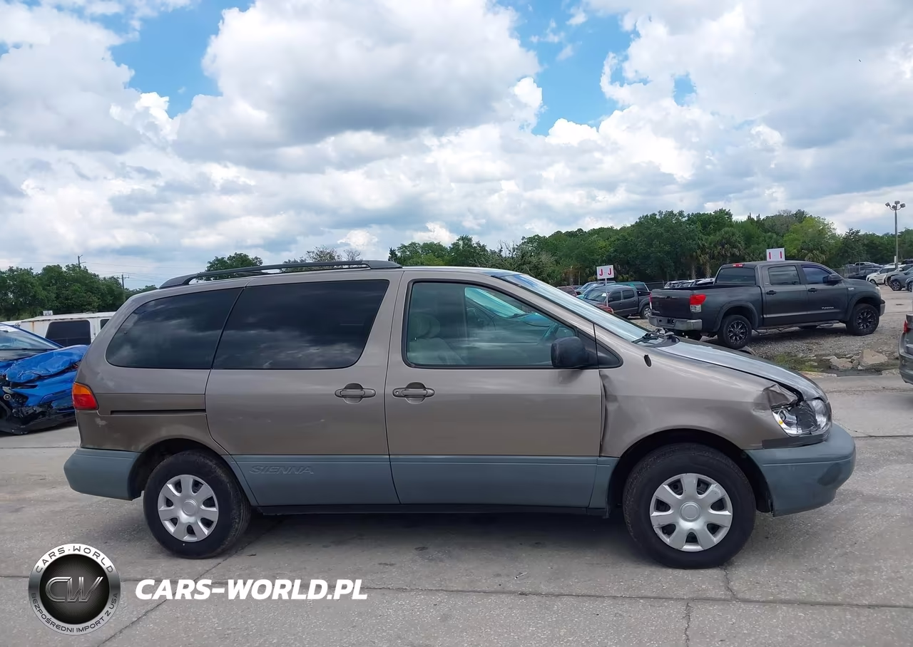 1999 Toyota Sienna Le VIN:4T3ZF13C9XU137333 - 13