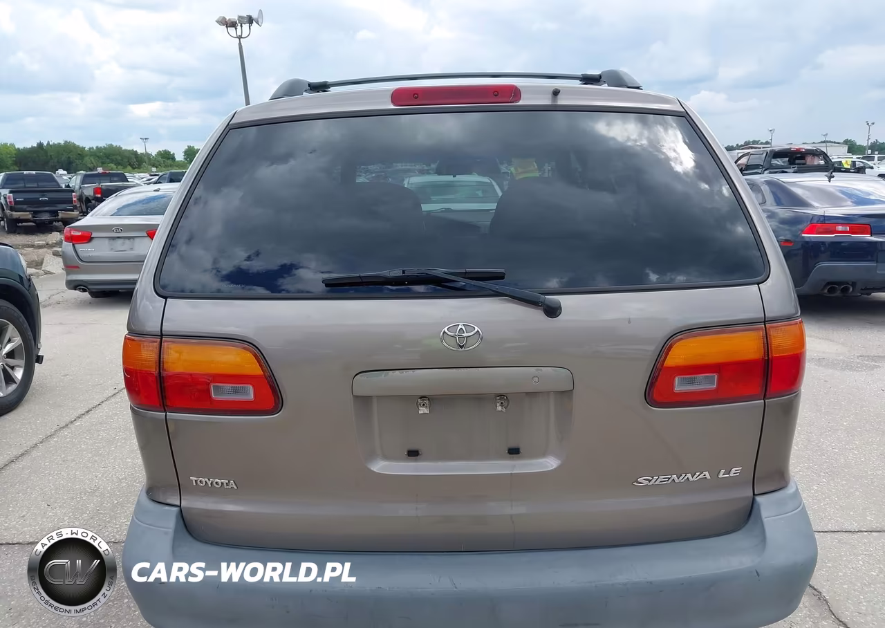1999 Toyota Sienna Le VIN:4T3ZF13C9XU137333 - 16