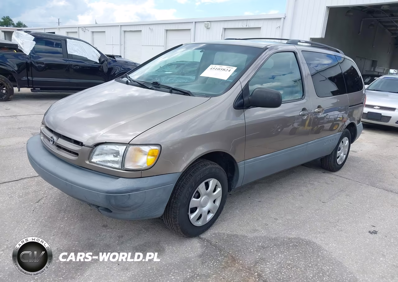 1999 Toyota Sienna Le VIN:4T3ZF13C9XU137333 - 2