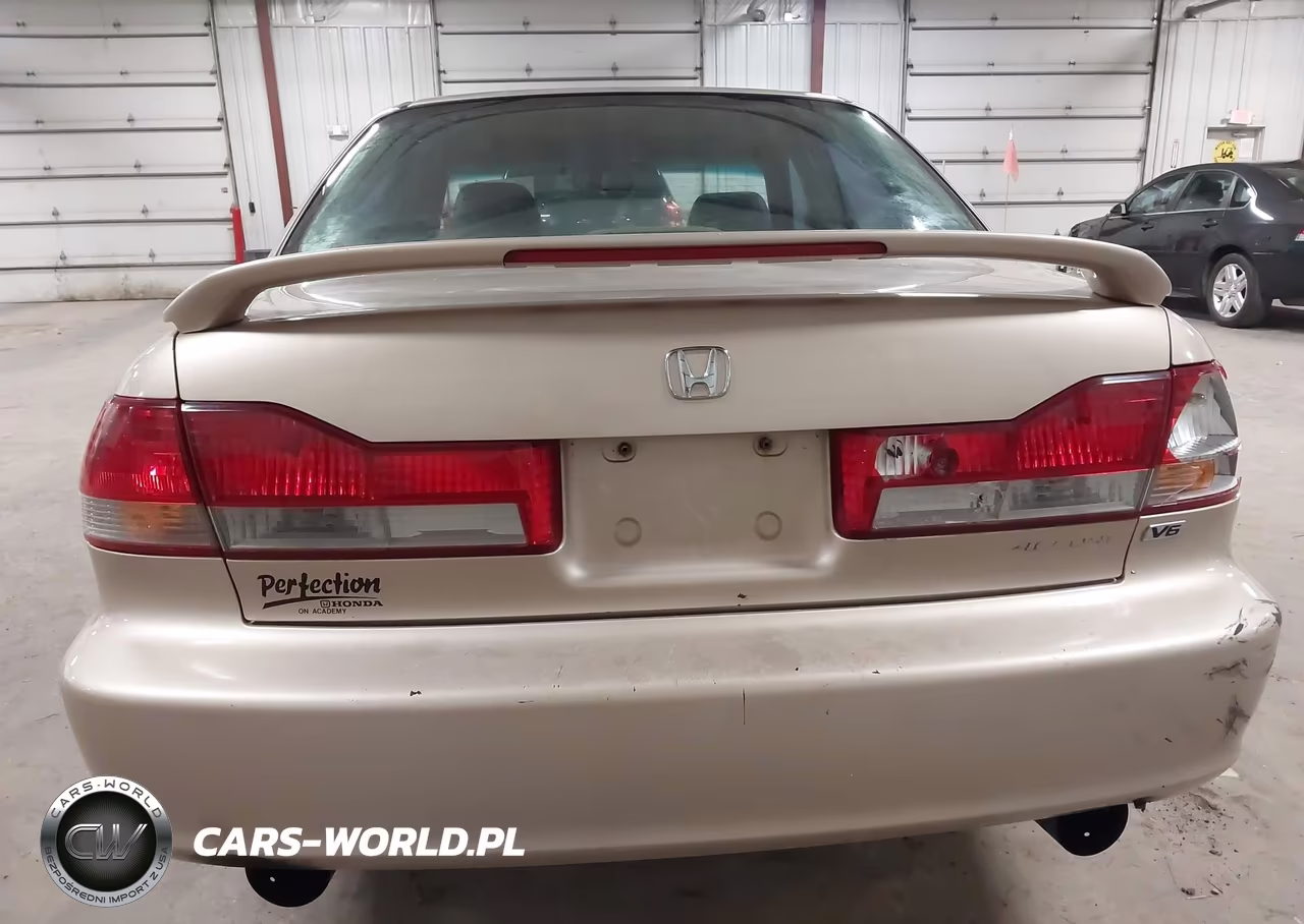 2002 Honda Accord 3.0 Ex VIN:1HGCG16502A068072 - 17