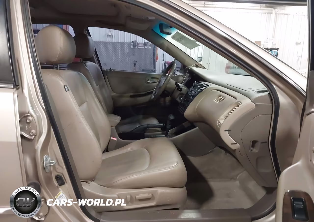 2002 Honda Accord 3.0 Ex VIN:1HGCG16502A068072 - 5