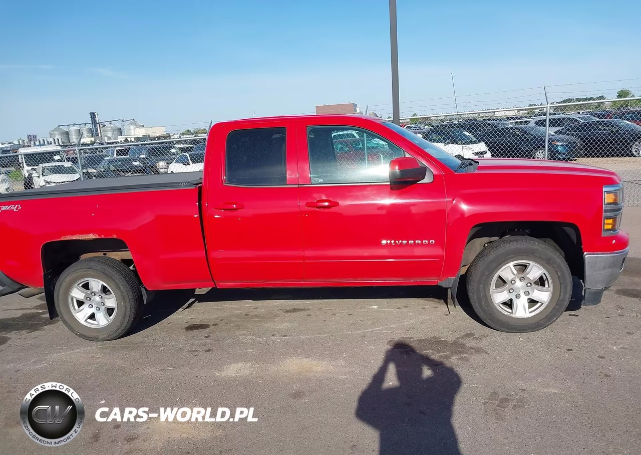 2015 Chevrolet Silverado 1500 1Lt VIN:1GCVKREC4FZ177453 - 13