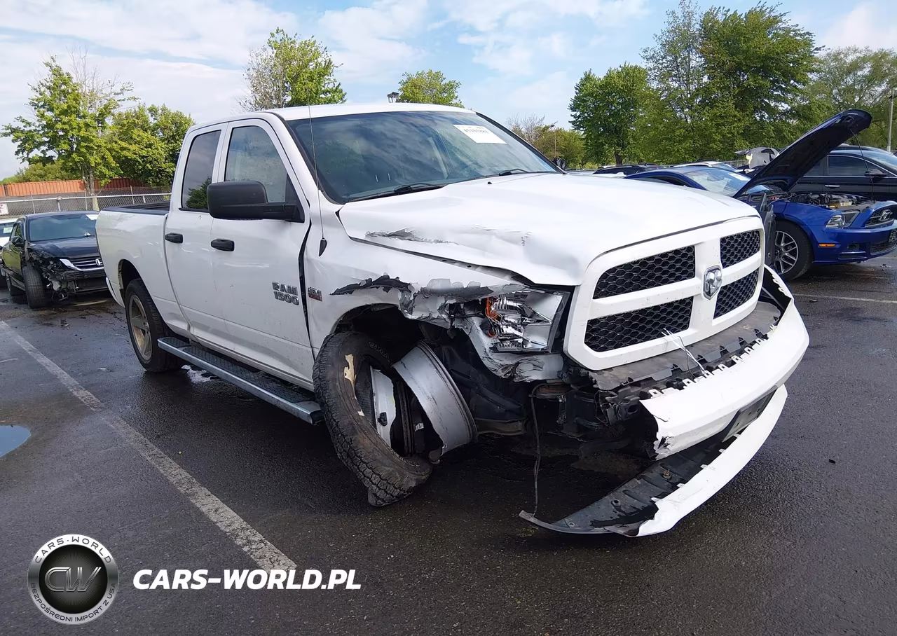 2018 Ram 1500 Express 4X4 6'4 Box – zdjęcie 1 z 16