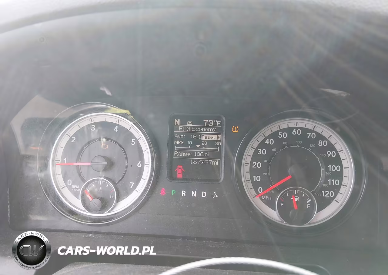 2018 Ram 1500 Express 4X4 6'4 Box VIN:1C6RR7FT2JS242101 - 7