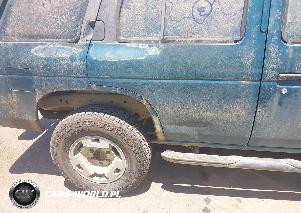 1995 Nissan Pathfinder Le-Se-Xe VIN:JN8HD17Y7SW016810 - 13