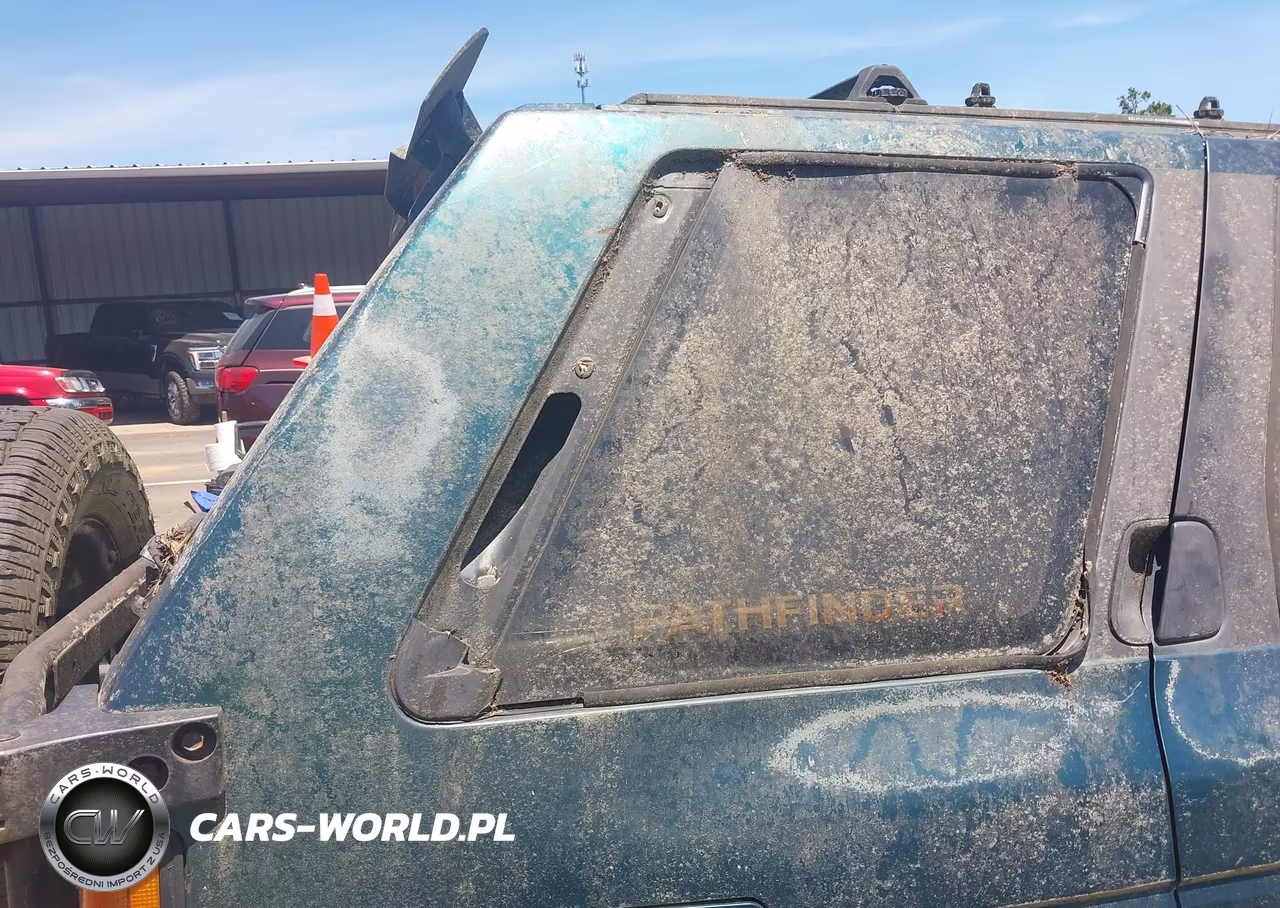 1995 Nissan Pathfinder Le-Se-Xe VIN:JN8HD17Y7SW016810 - 14