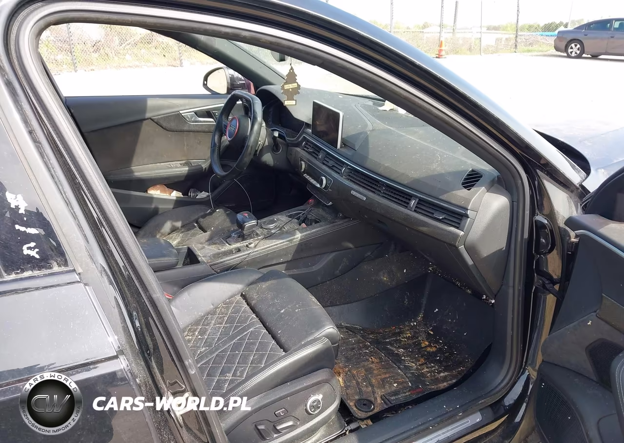 2018 Audi S4 3.0T Premium Plus VIN:WAUB4AF45JA233605 - 5