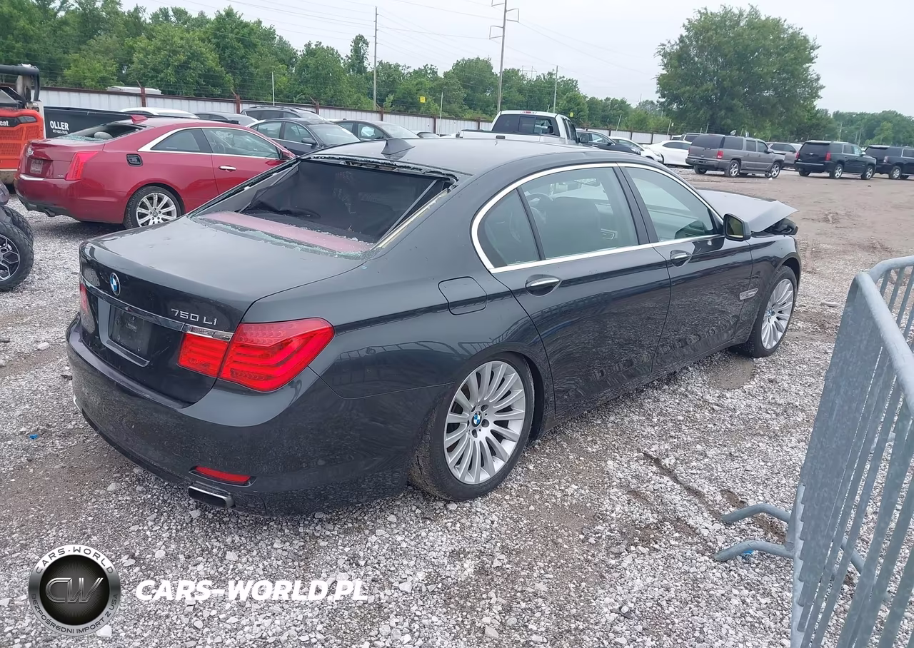 2012 BMW 750Li xDrive VIN:WBAKC8C55CC437918 - 4