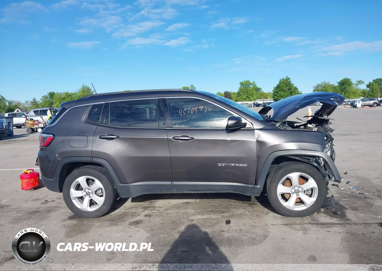 2018 Jeep Compass Latitude Fwd VIN:3C4NJCBB1JT165952 - 14