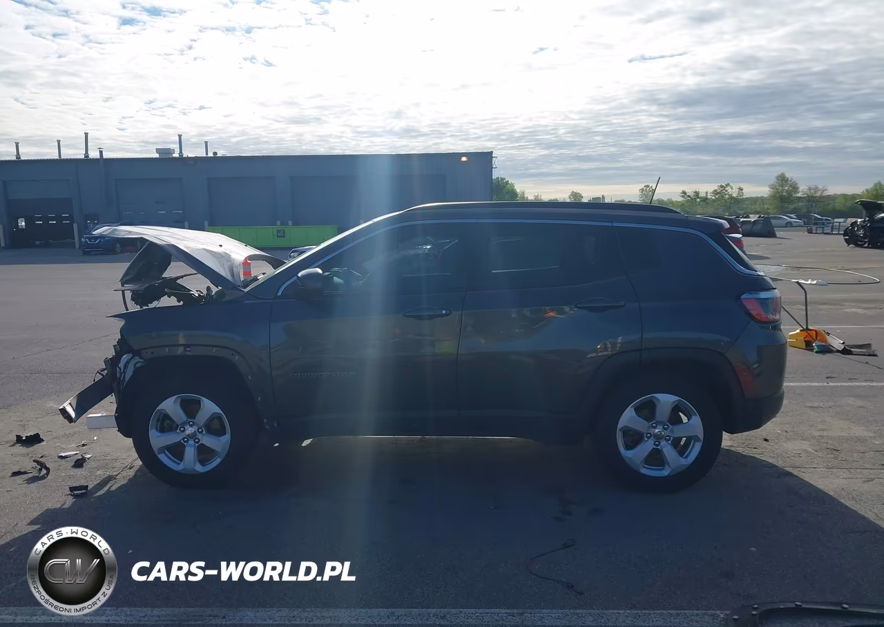 2018 Jeep Compass Latitude Fwd VIN:3C4NJCBB1JT165952 - 15