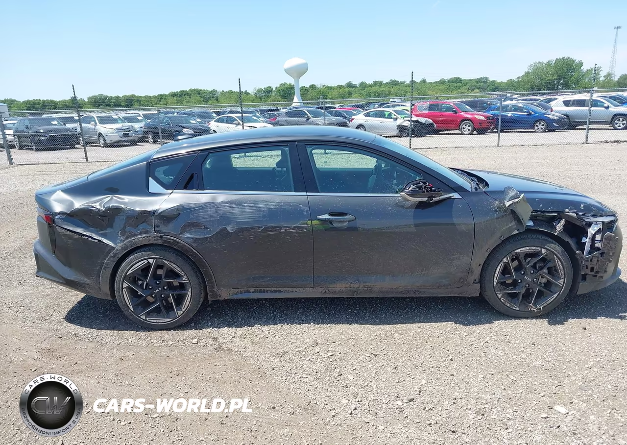 2025 Kia K4 Gt-Line VIN:3KPFW4DE6SE184425 - 13