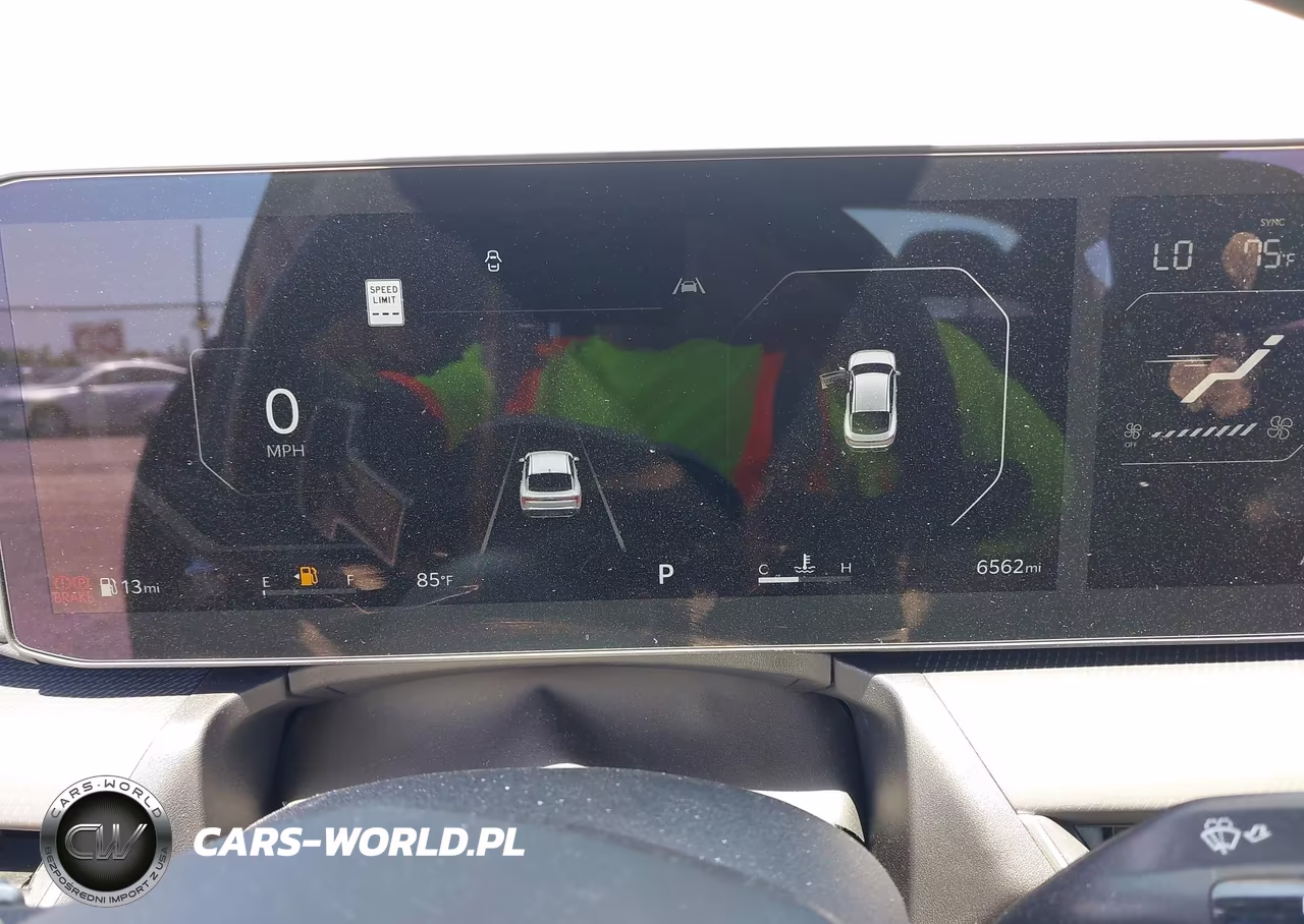 2025 Kia K4 Gt-Line VIN:3KPFW4DE6SE184425 - 7