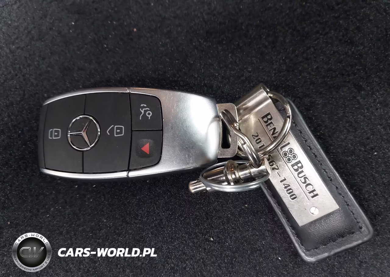 2020 Mercedes-Benz C 300 4Matic VIN:W1KWF8EB7LR602398 - 11