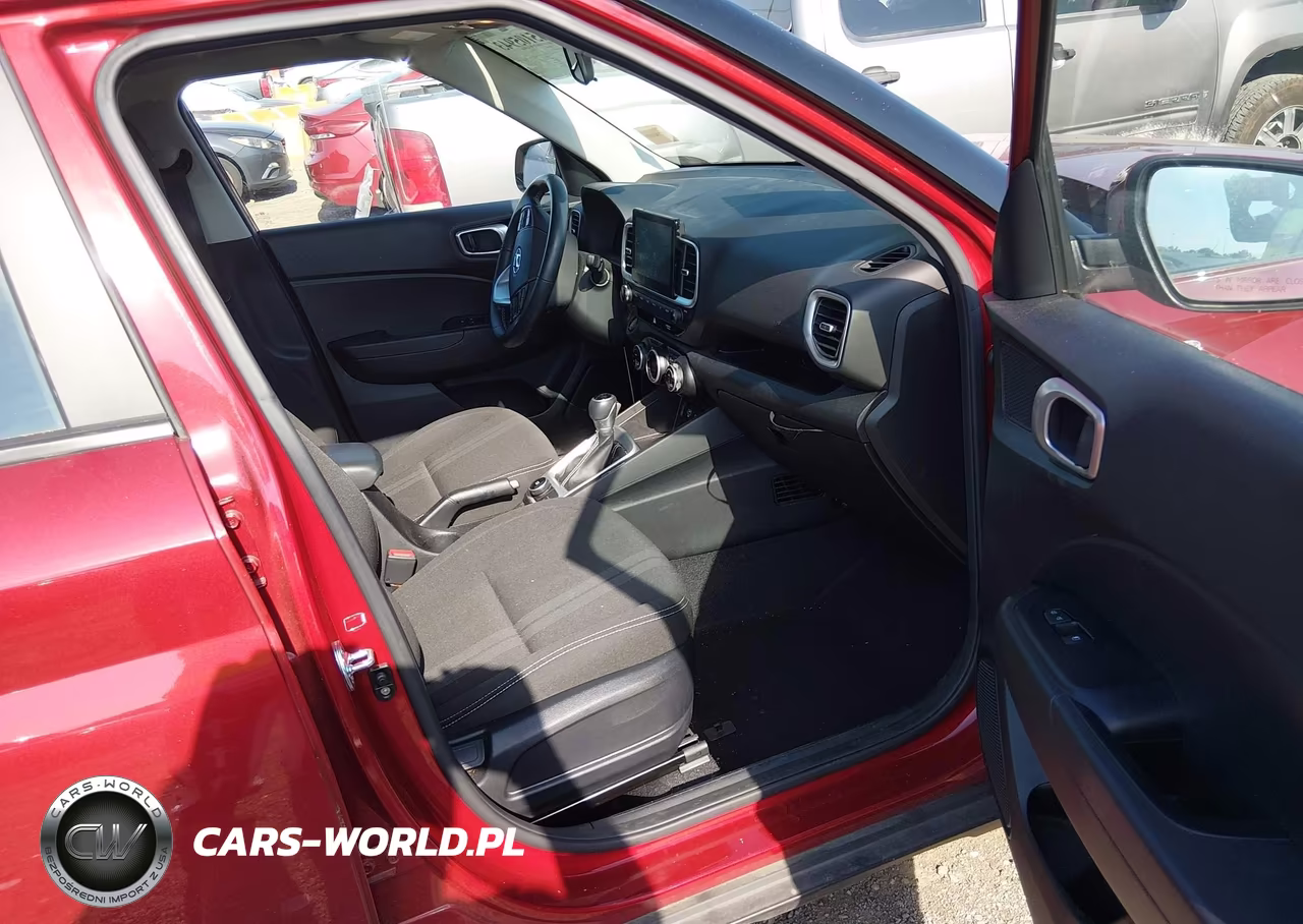 2024 Hyundai Venue Sel VIN:KMHRC8A38RU328273 - 5