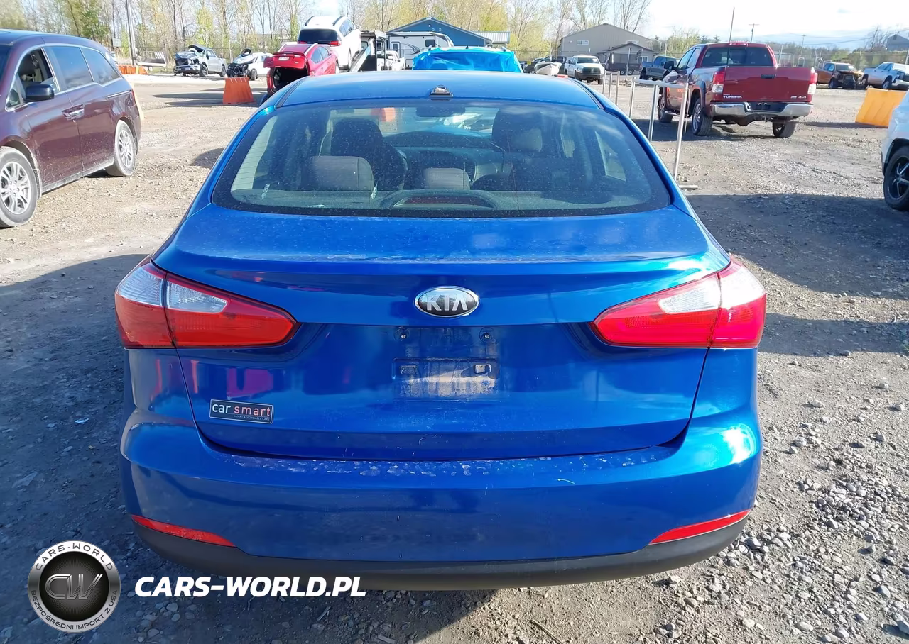 2015 Kia Forte Lx VIN:KNAFX4A6XF5332147 - 16