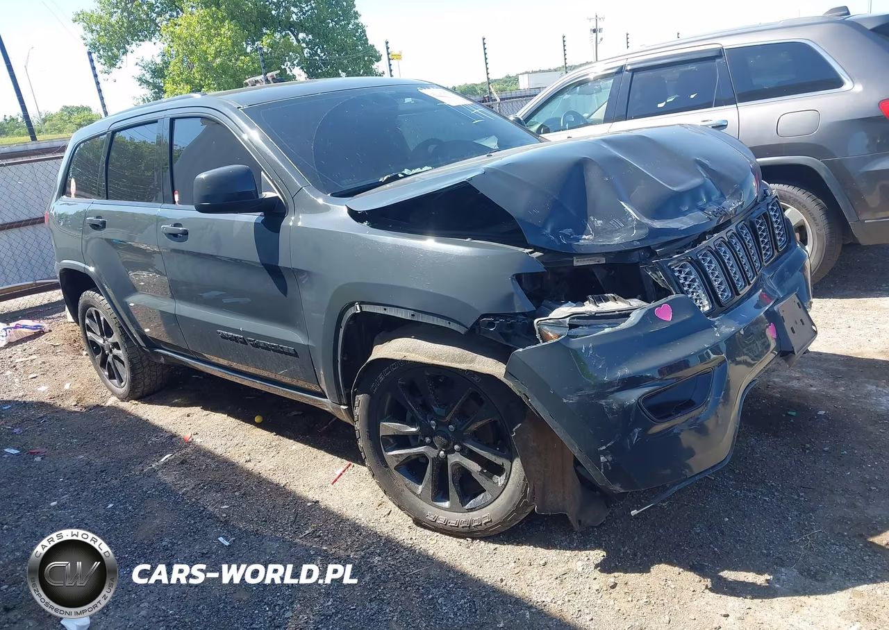 2017 Jeep Grand Cherokee Altitude 4X4 – zdjęcie 1 z 16