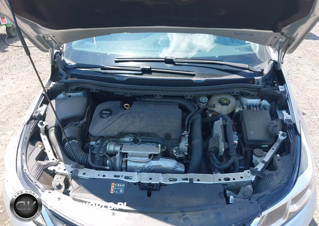 2019 Chevrolet Cruze Ls VIN:3G1BC6SM7KS571640 - 10