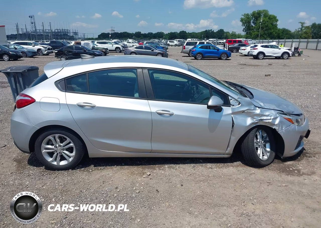 2019 Chevrolet Cruze Ls VIN:3G1BC6SM7KS571640 - 13