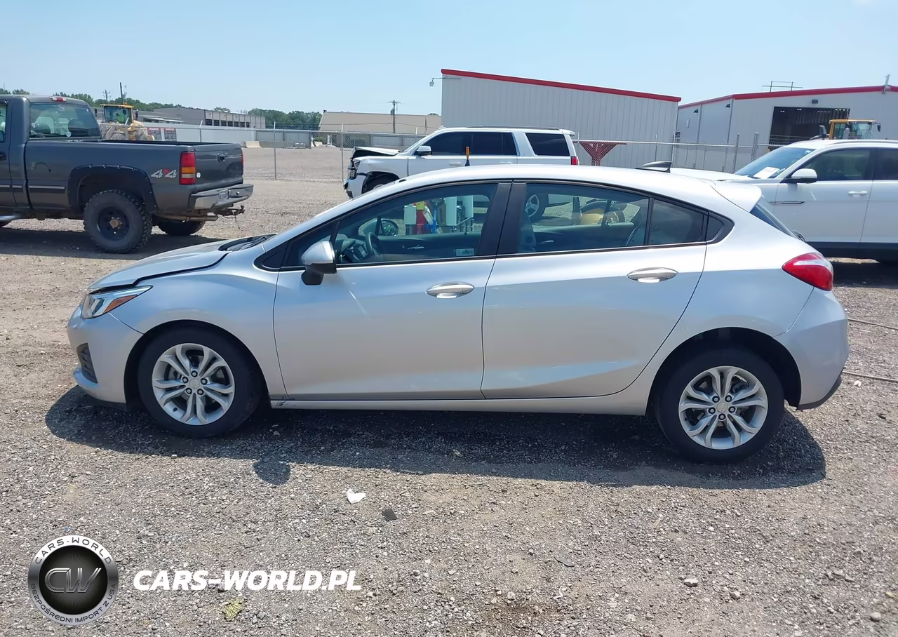 2019 Chevrolet Cruze Ls VIN:3G1BC6SM7KS571640 - 14