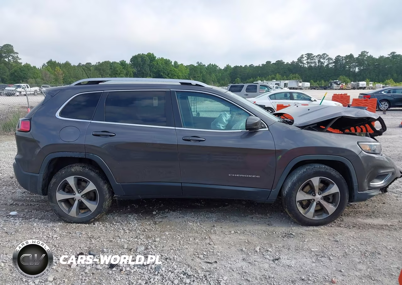 2019 Jeep Cherokee Limited 4X4 VIN:1C4PJMDX7KD104927 - 13