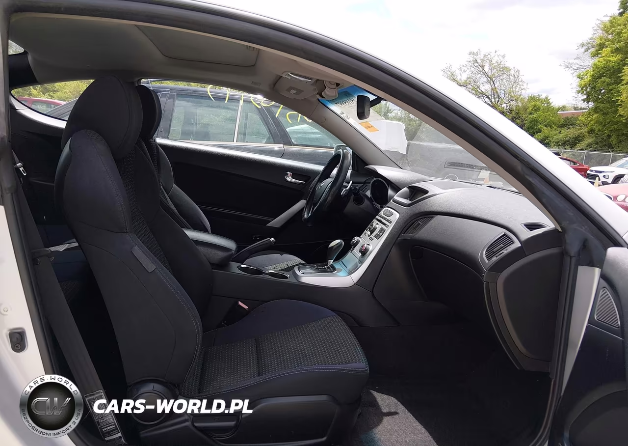 2010 Hyundai Genesis 2.0T Premium VIN:KMHHT6KD1AU004898 - 5