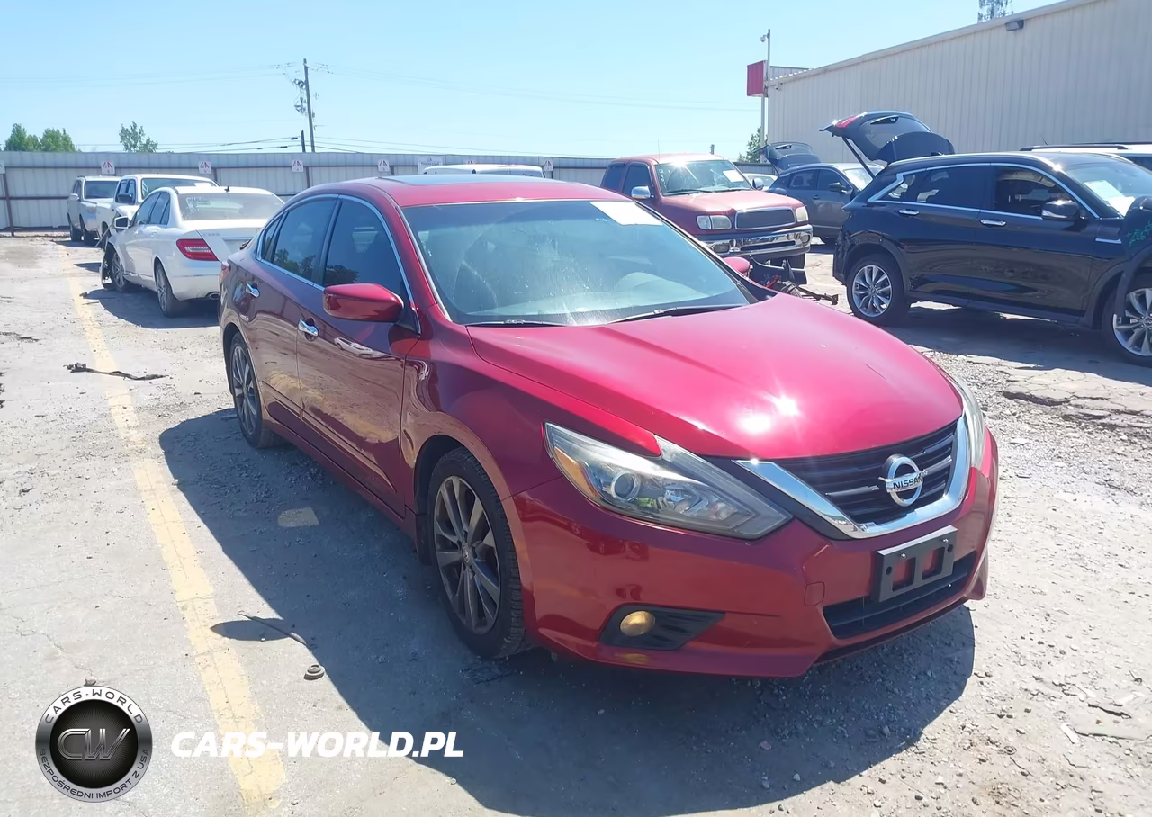2018 Nissan Altima 2.5 Sr – zdjęcie 1 z 16