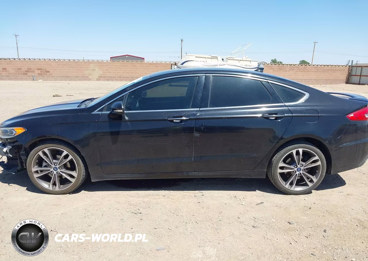 2019 Ford Fusion Titanium VIN:3FA6P0D98KR121706 - 15