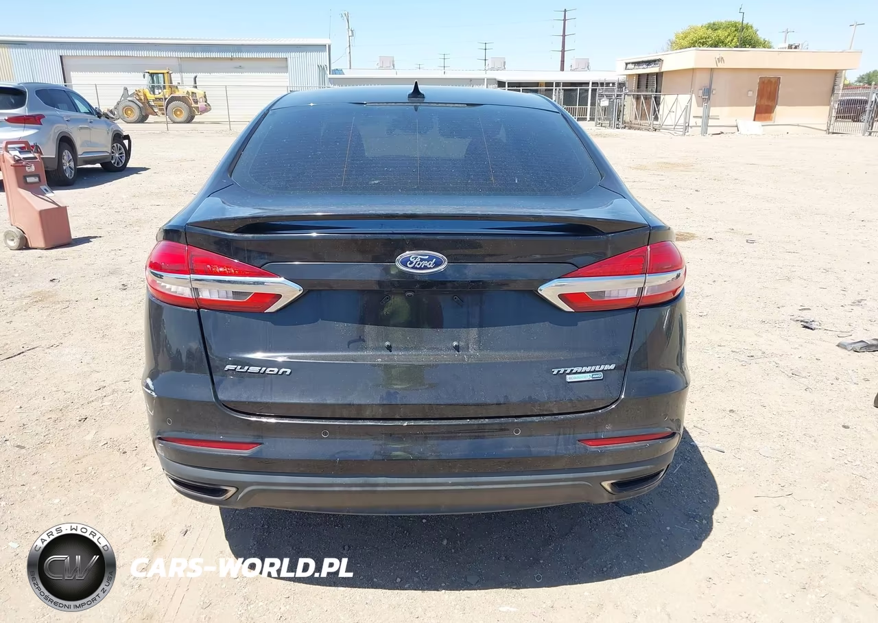 2019 Ford Fusion Titanium VIN:3FA6P0D98KR121706 - 17