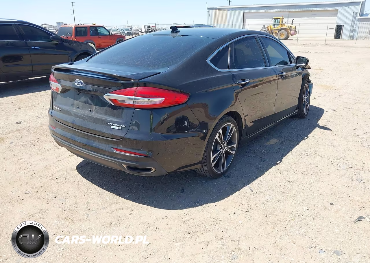 2019 Ford Fusion Titanium VIN:3FA6P0D98KR121706 - 4