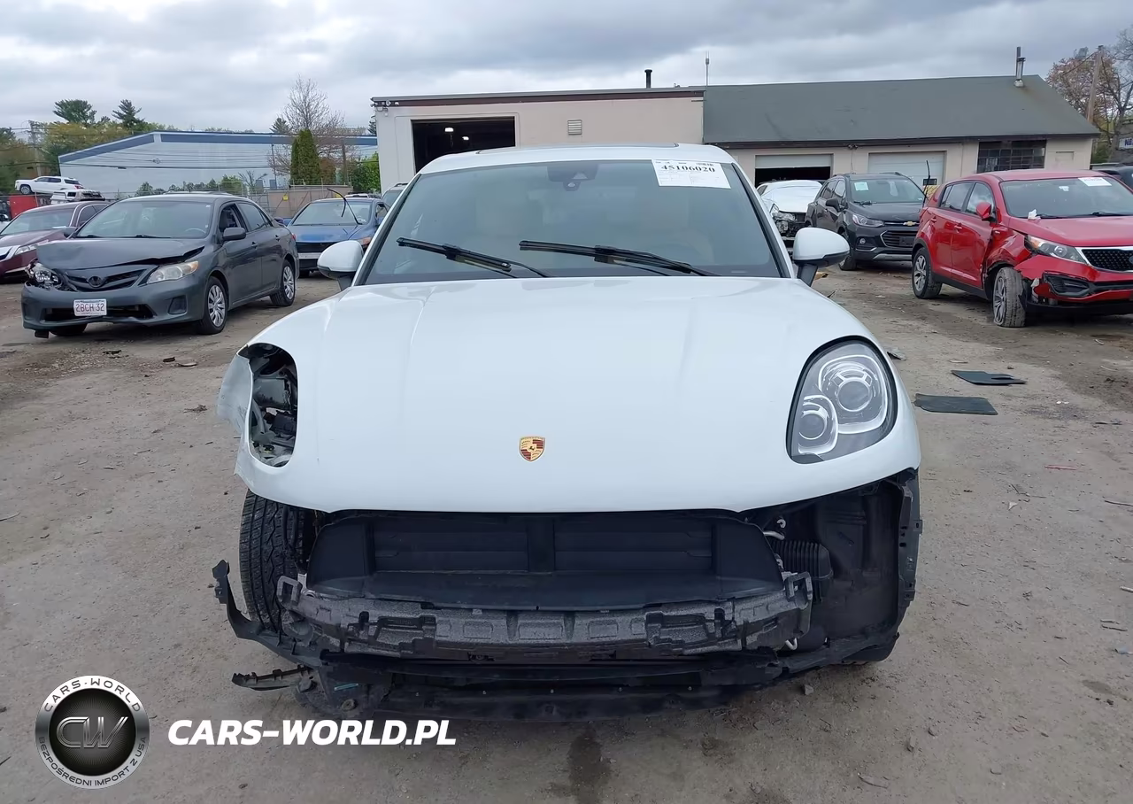 2018 Porsche Macan VIN:WP1AA2A55JLB03730 - 13