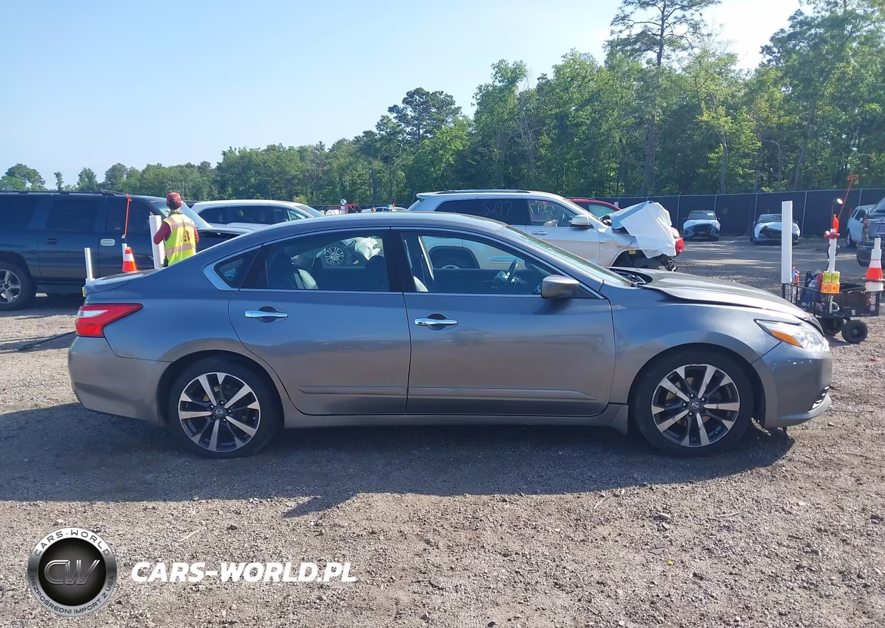 2016 Nissan Altima 2.5 Sr VIN:1N4AL3AP8GN373993 - 13