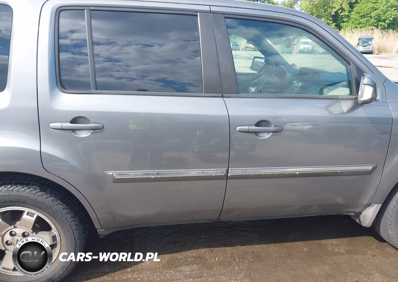 2009 Honda Pilot Touring VIN:5FNYF48919B010174 - 17