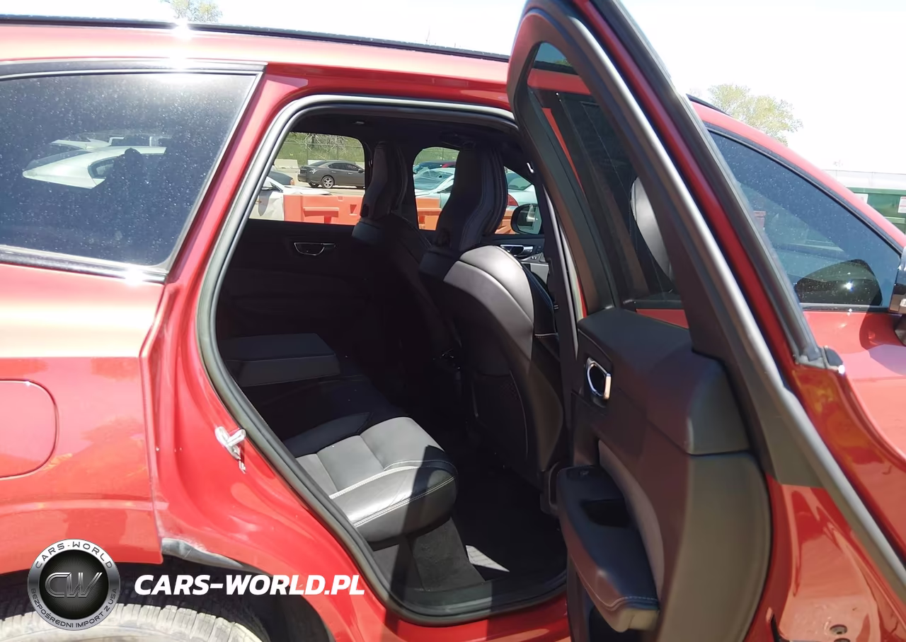 2022 Volvo Xc60 B5 R-Design VIN:YV4L12RM3N1075267 - 8