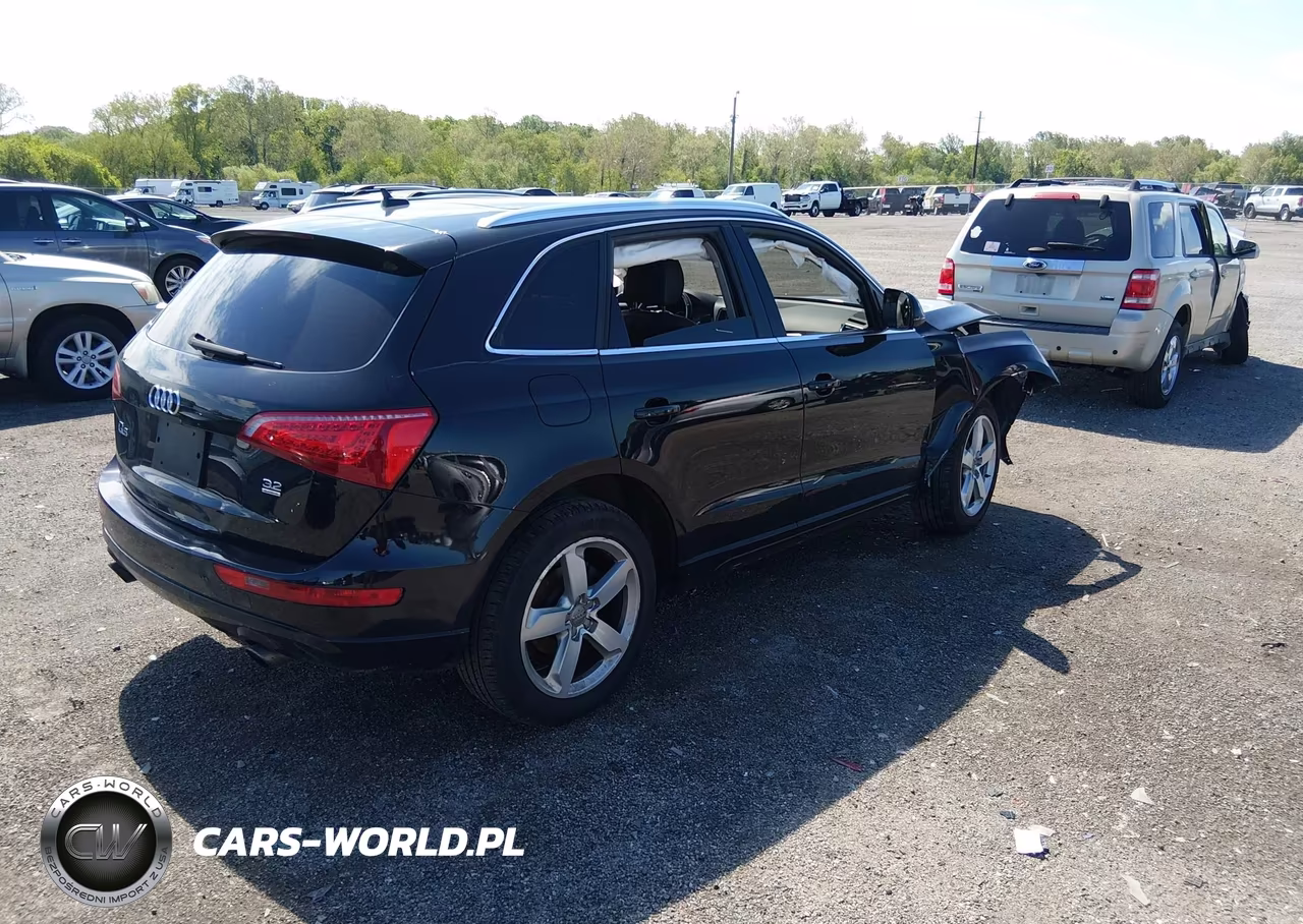 2010 Audi Q5 3.2 Premium VIN:WA1LKAFP3AA007435 - 4