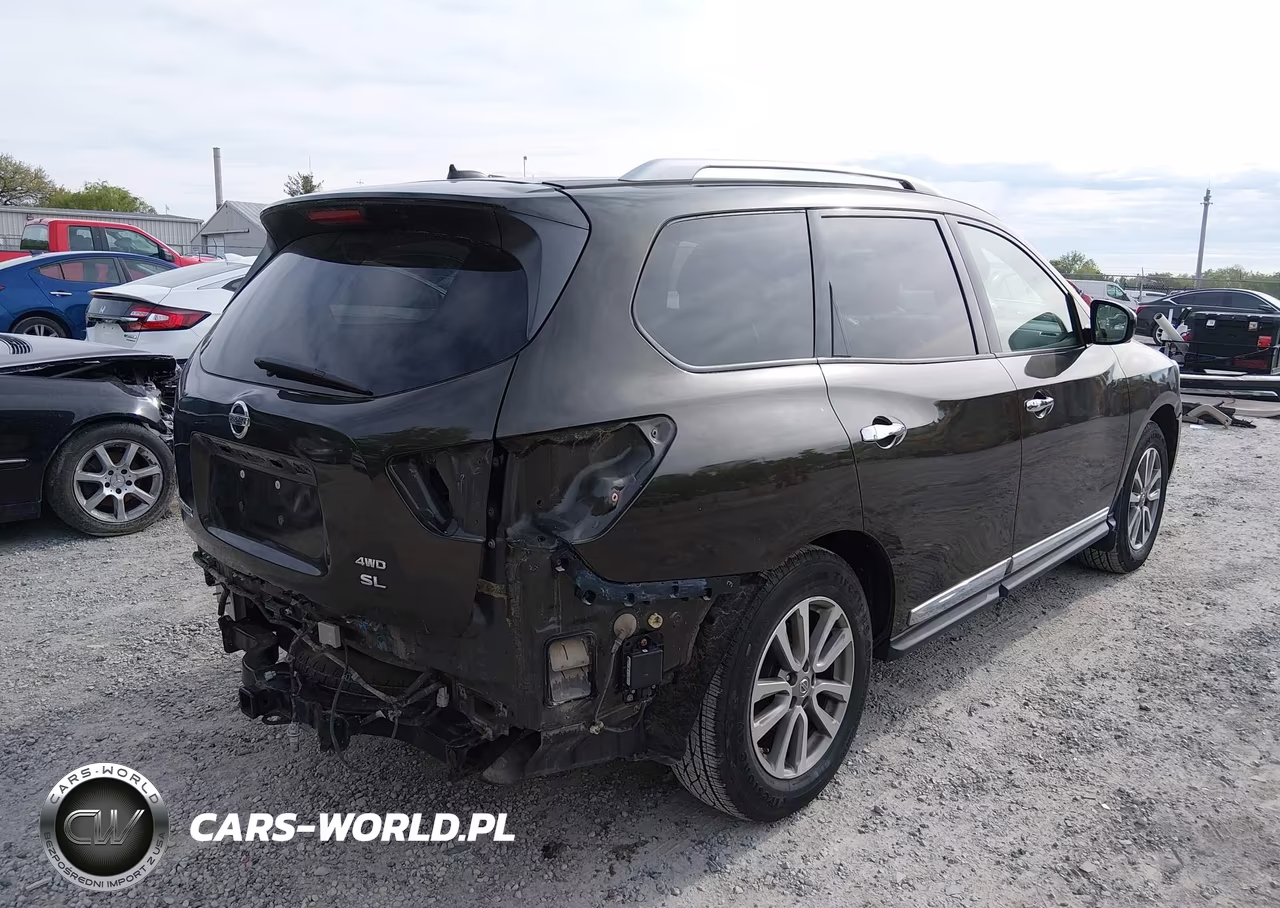 2015 Nissan Pathfinder Sl VIN:5N1AR2MM5FC617447 - 4