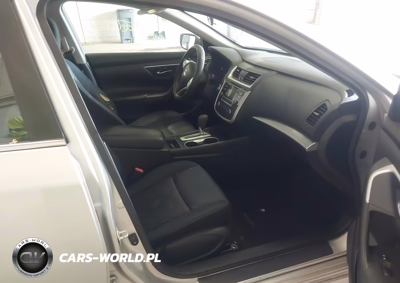 2016 Nissan Altima 2.5 S VIN:1N4AL3AP9GC272635 - 5