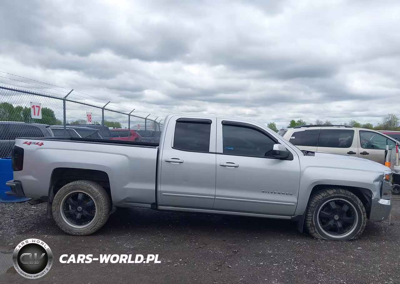 2018 Chevrolet Silverado 1500 1Lt VIN:1GCVKREH7JZ259245 - 14