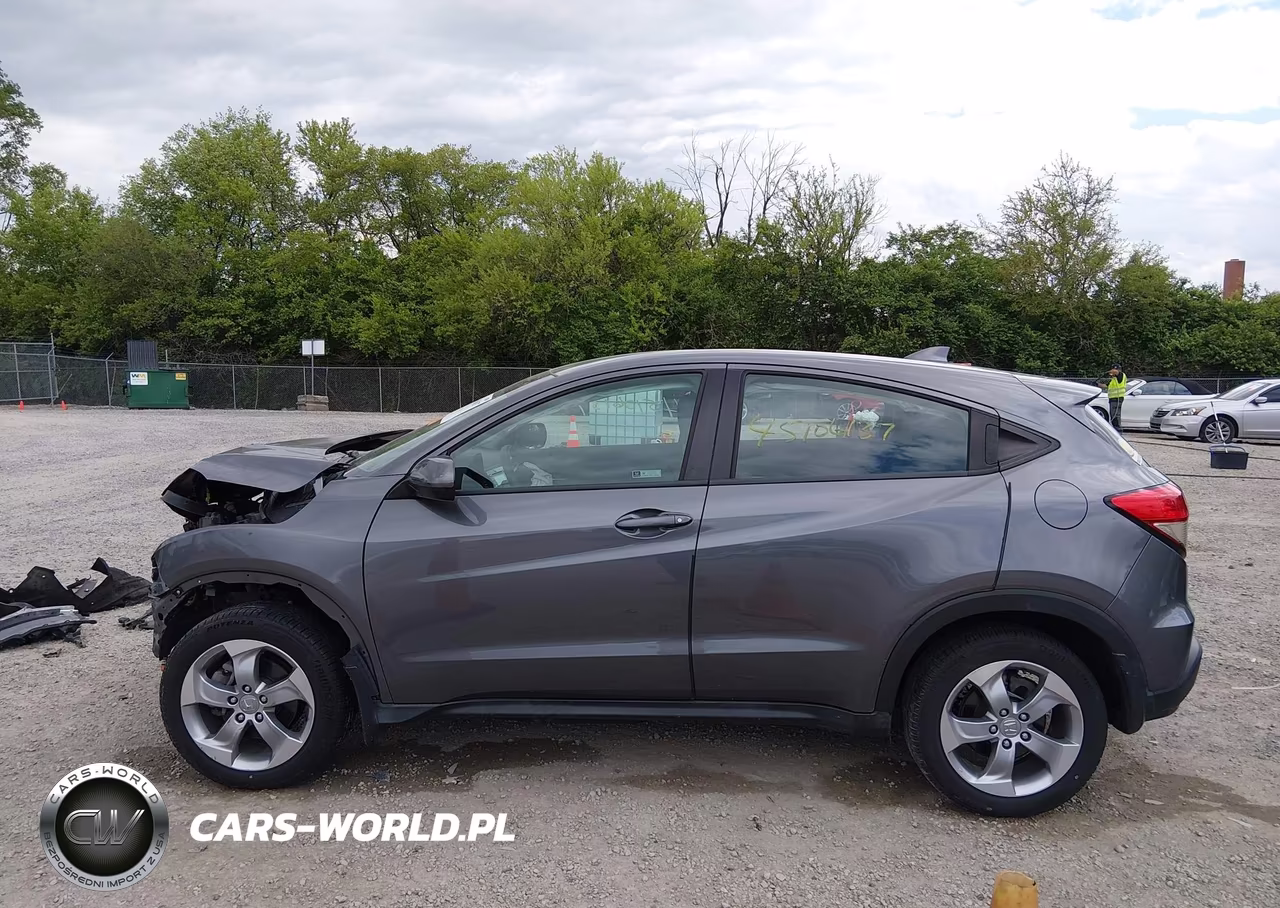 2019 Honda Hr-V Lx VIN:3CZRU6H3XKG724185 - 15
