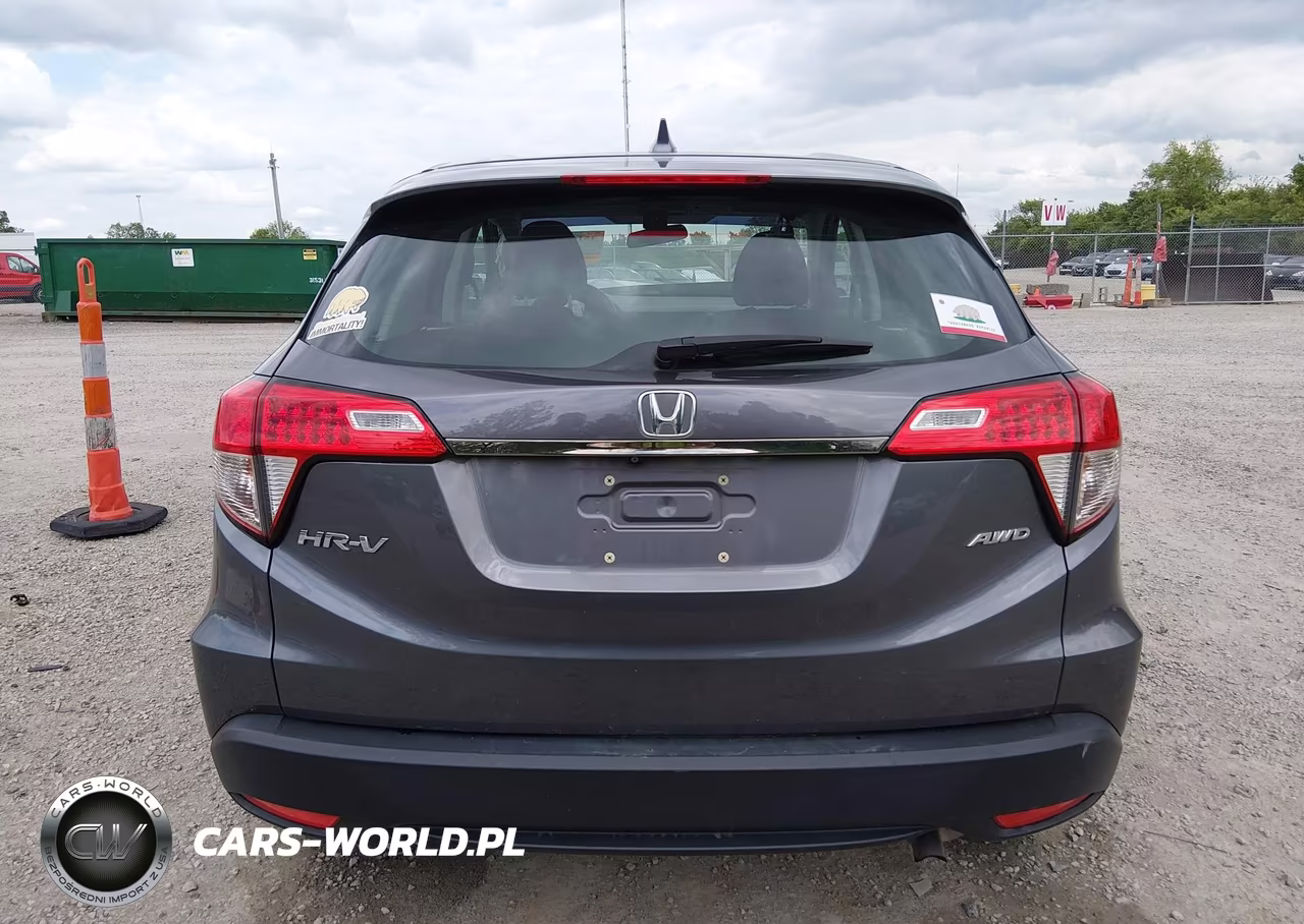 2019 Honda Hr-V Lx VIN:3CZRU6H3XKG724185 - 17