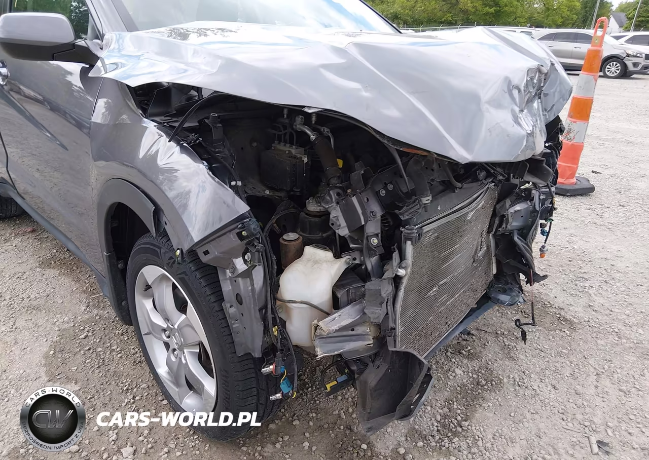 2019 Honda Hr-V Lx VIN:3CZRU6H3XKG724185 - 18