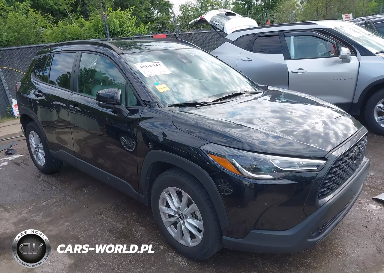 2022 Toyota Corolla Cross Le – zdjęcie 1 z 19
