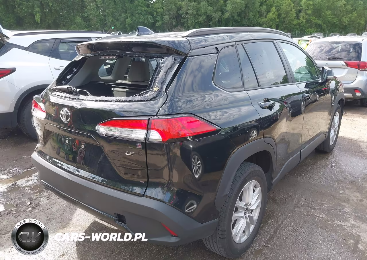 2022 Toyota Corolla Cross Le VIN:7MUCAAAG0NV012994 - 4