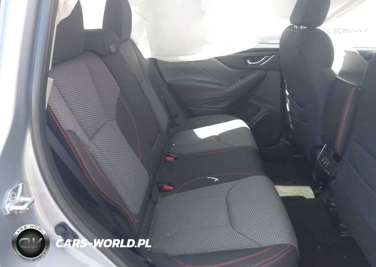 2024 Subaru Forester Sport VIN:JF2SKAGC1RH427969 - 8