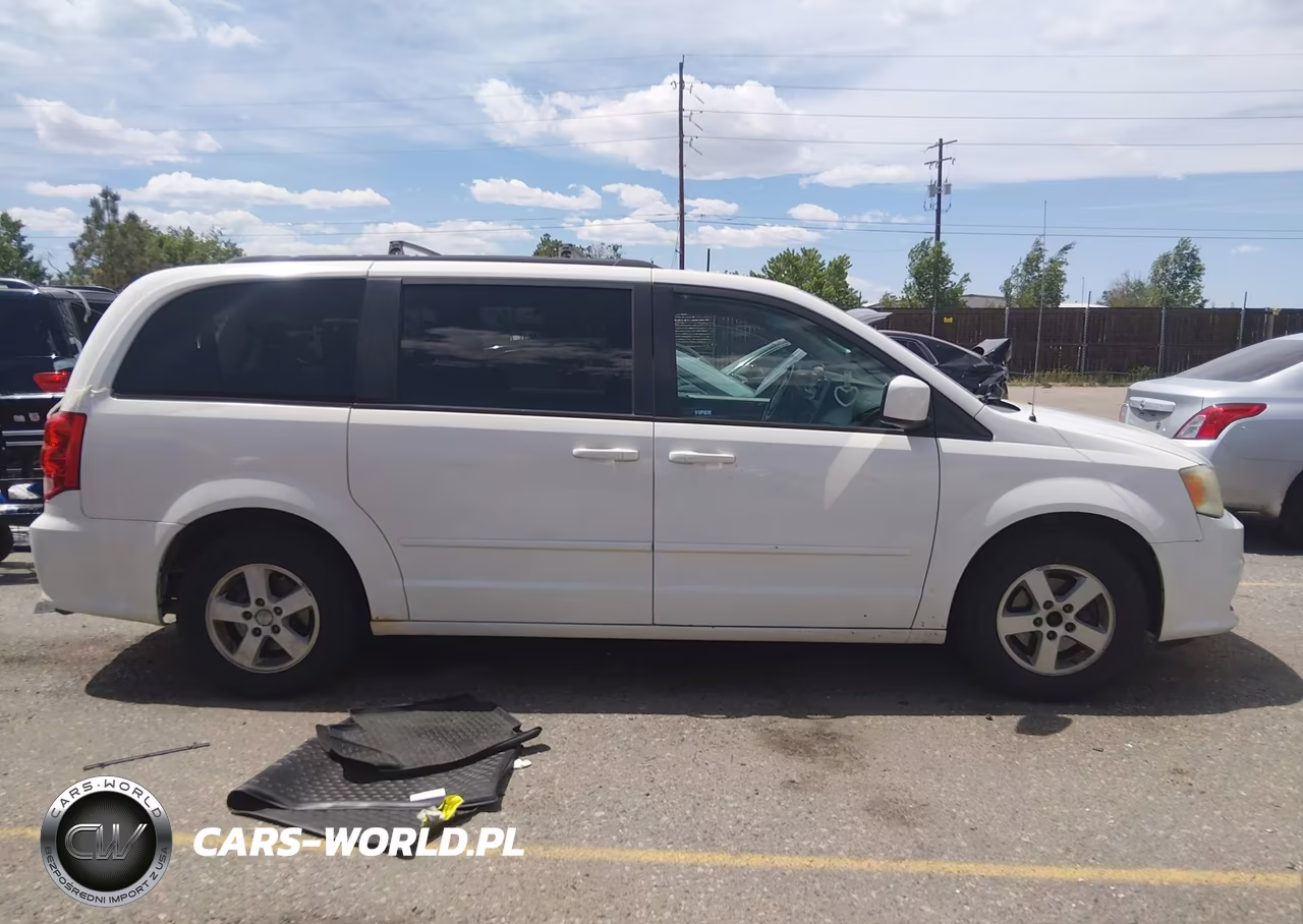 2013 Dodge Grand Caravan Sxt VIN:2C4RDGCG0DR523382 - 13